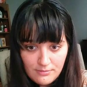 Meet your Posher, Eva